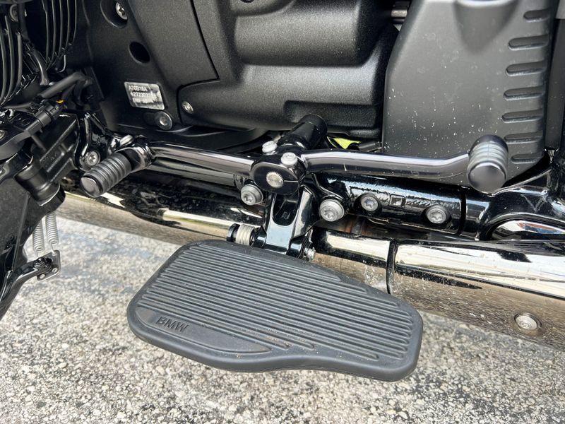 New 2024 BMW R 18 Roctane 