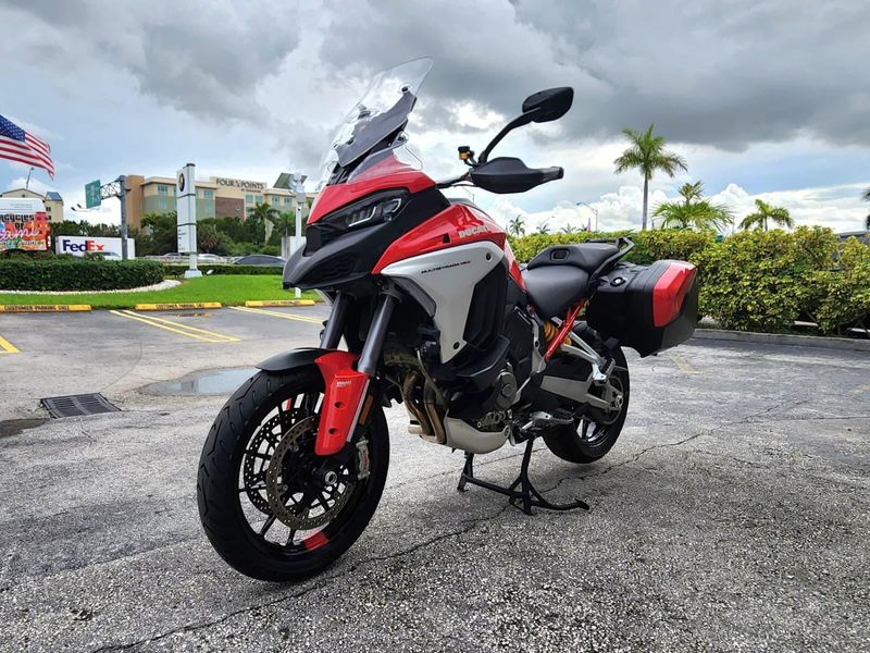 Used 2022 Ducati MULTISTRADA V4 S Image 3