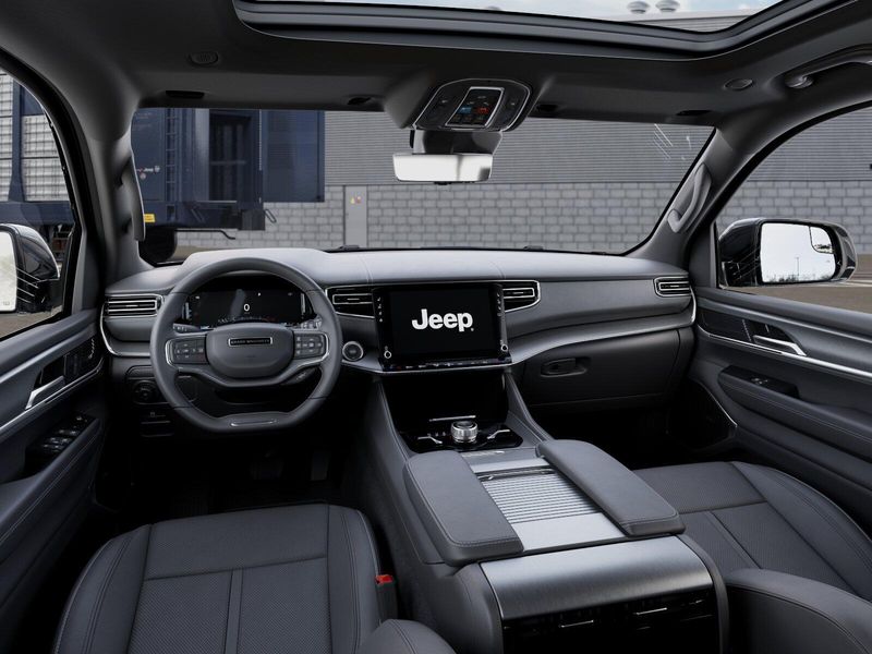 2026 Jeep Grand Wagoneer Limited Reserve 4x4Image 14