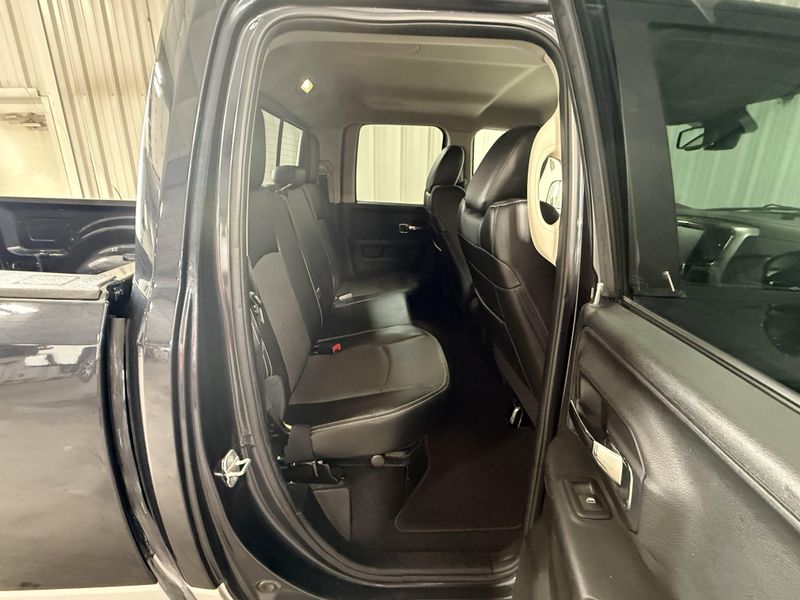 Used 2014 RAM 1500 LaramieImage 9