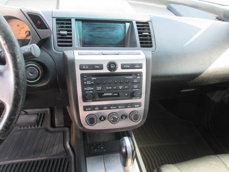 2003 Nissan Murano Image 16