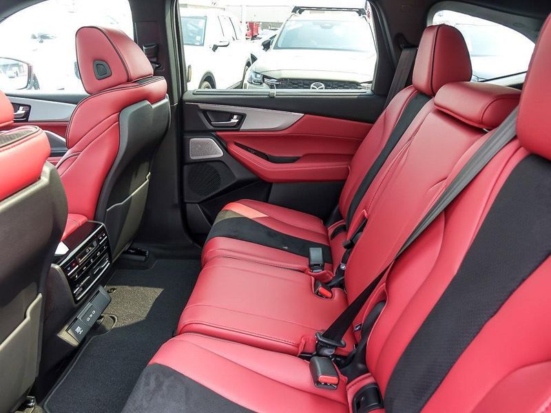 2025 Acura MDX SH-AWD A-Spec photo 13