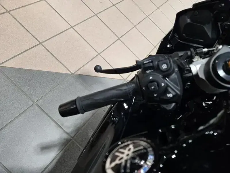 NEW 2026 YAMAHA YZFR7 Image 13