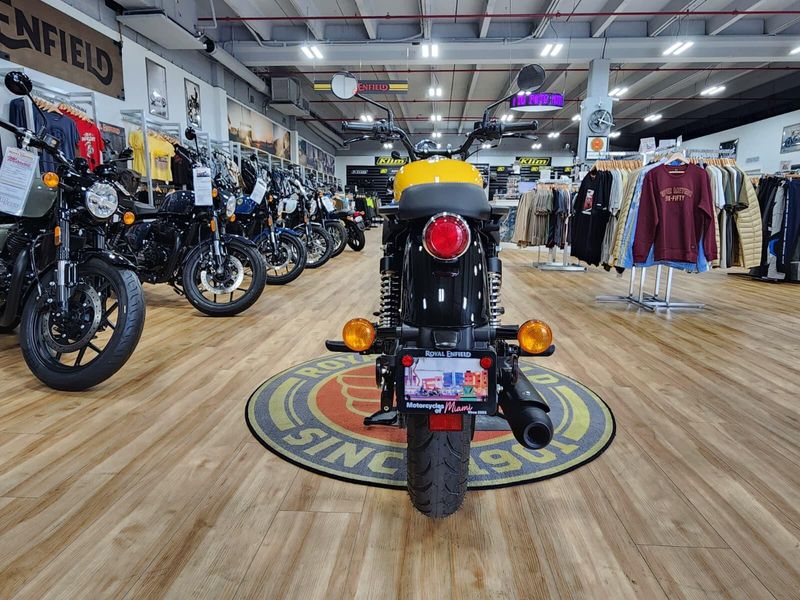 New 2024 Royal Enfield METEOR 350 Image 8