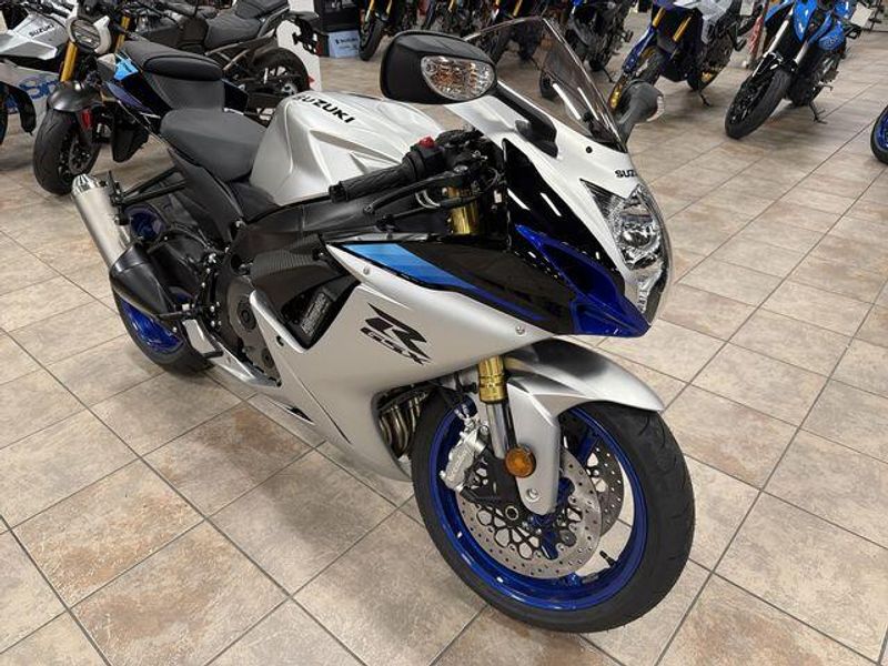 New 2026 Suzuki GSX-R750 Image 11