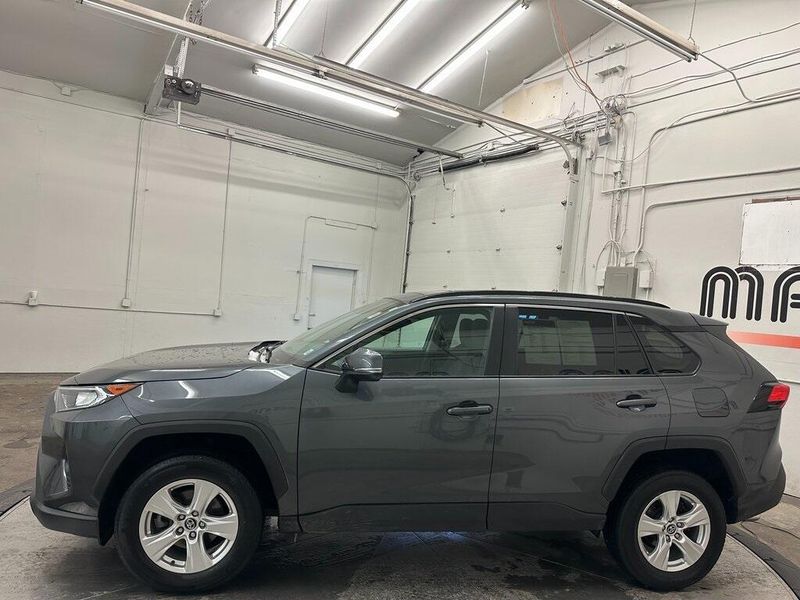 2021 Toyota RAV4 XLEImage 12