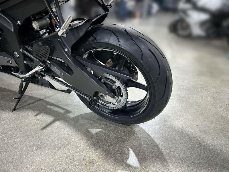 2016 Yamaha YZF-R6 Image 17