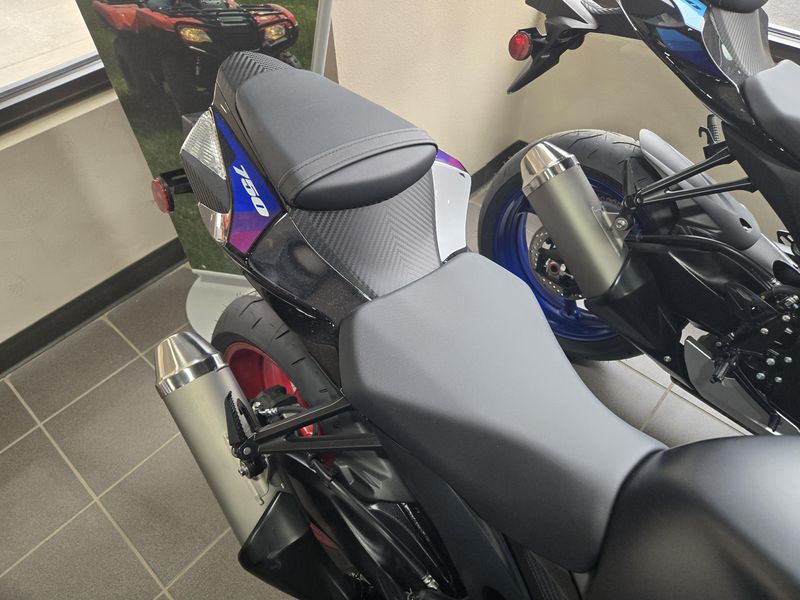 NEW 2026 SUZUKI GSXR750 Image 15