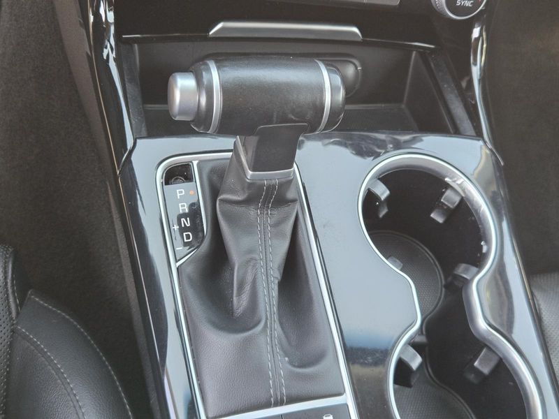 Used 2019 Kia Stinger Base RWD