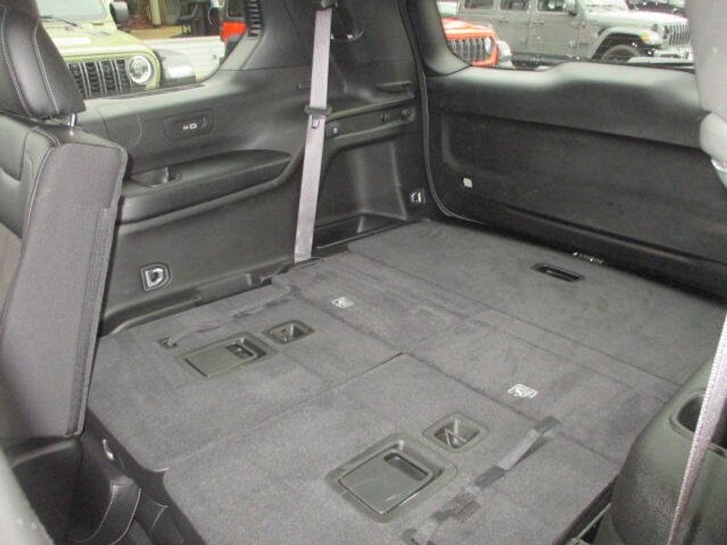 Used 2024 Jeep Grand Cherokee L AltitudeImage 21