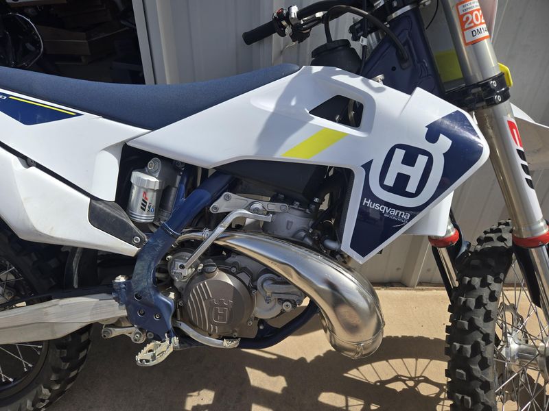 USED 2022 HUSQVARNA TC 250 Image 3