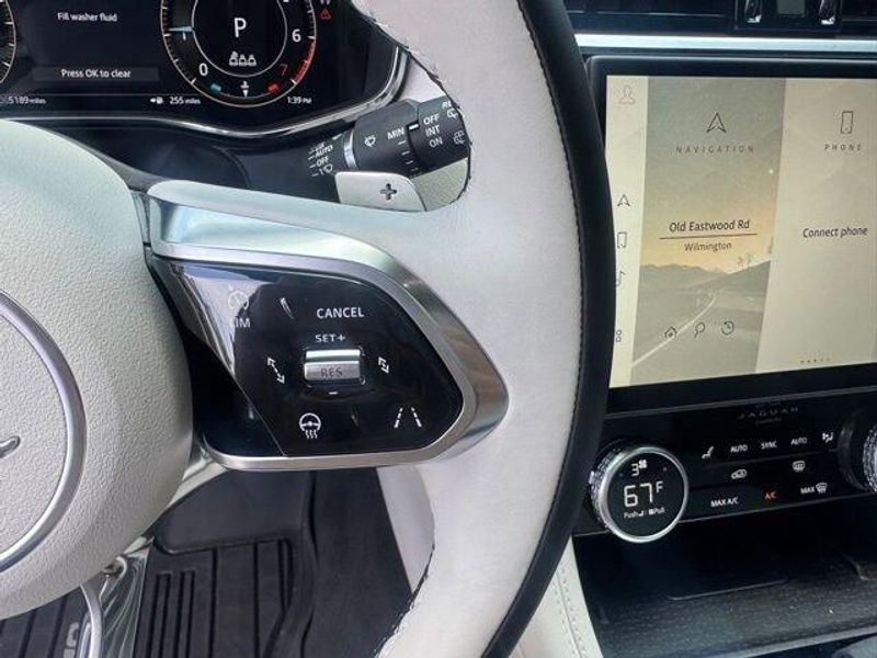 2025 Jaguar F-PACE R-Dynamic S
