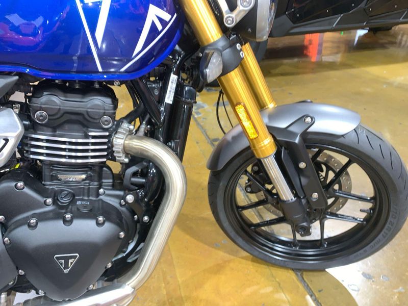 New 2025 Triumph SPEED 400 Image 14