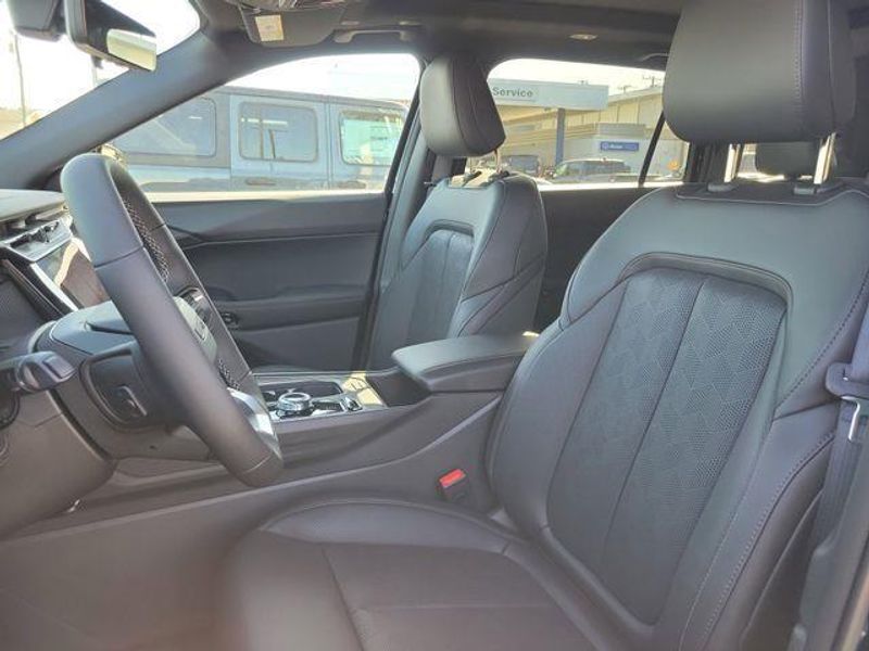 New 2026 Jeep Cherokee Overland 4x4