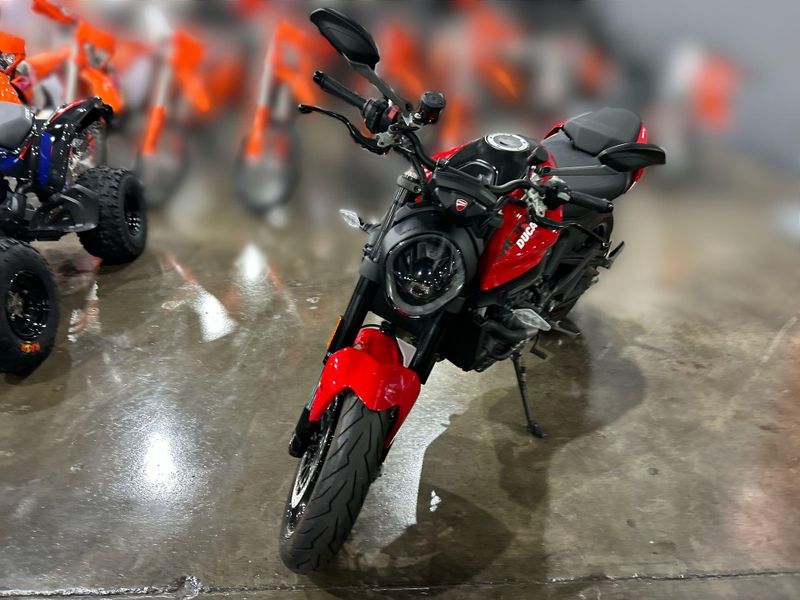 Used 2024 Ducati Monster Image 19