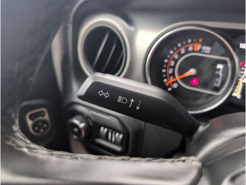 2021 Jeep Wrangler WillysImage 26