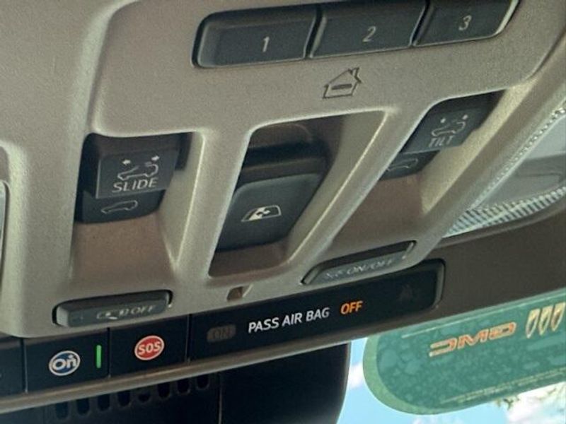 2024 Chevrolet Silverado 2500HD LT photo 29