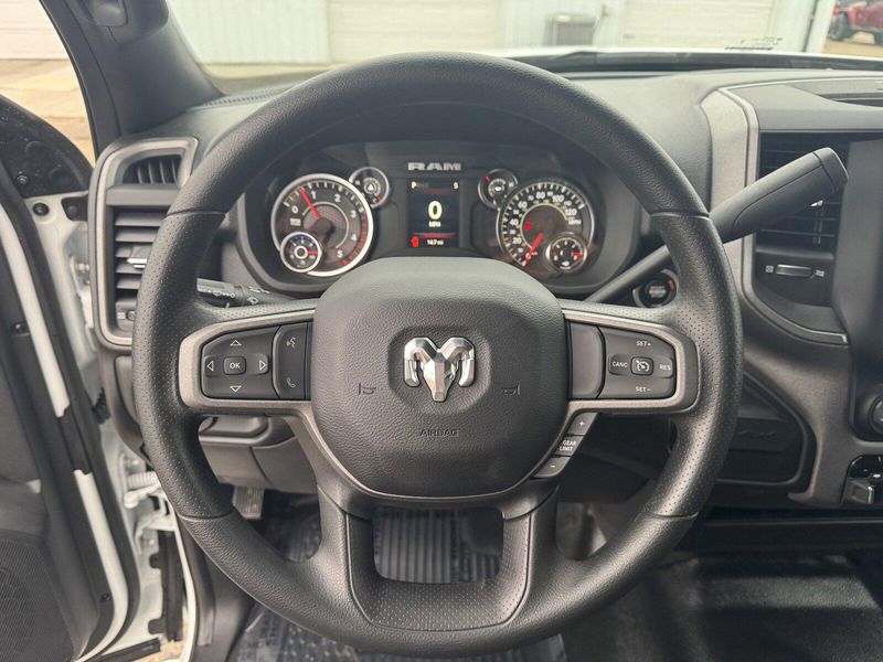 2024 RAM 3500 Chassis Cab TradesmanImage 16