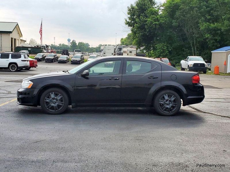 2012 Dodge Avenger SEImage 7