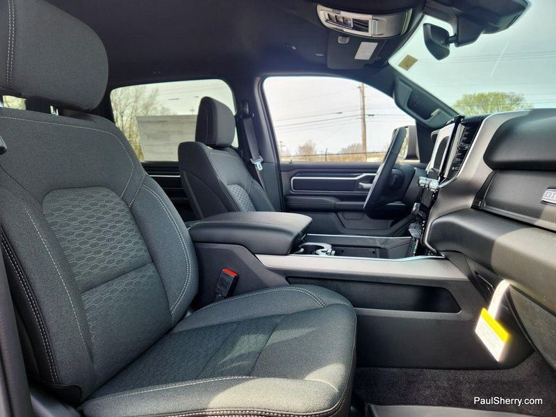 New 2025 RAM 1500 Big Horn Crew Cab 4x4 5