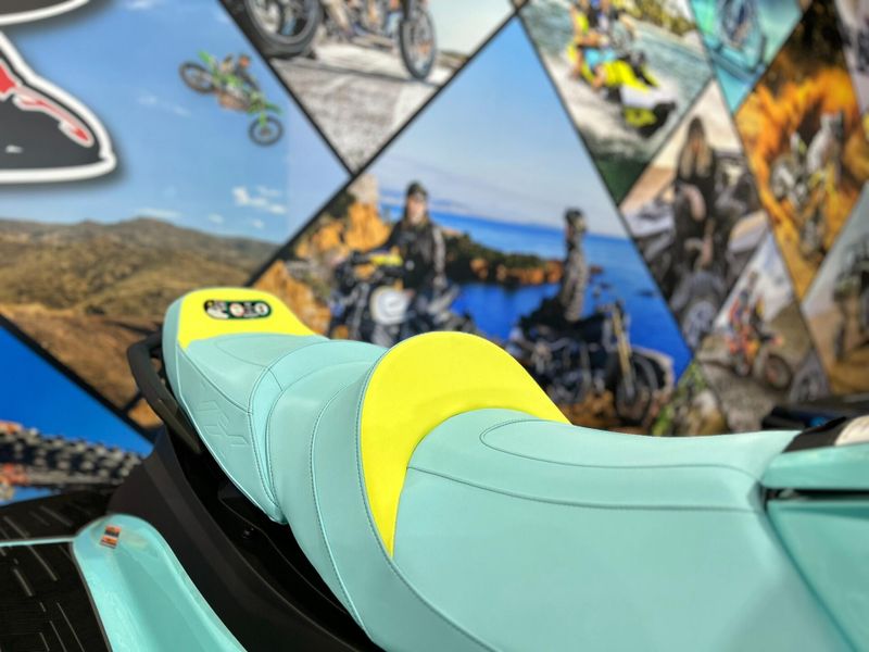 New 2025 Yamaha VX LIMITED HO Image 19