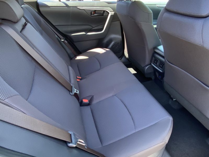 New 2025 Toyota RAV4 Hybrid LEImage 12