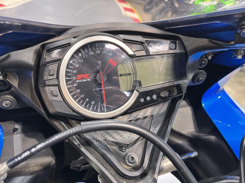 Used 2017 Suzuki GSX-R600L7 CA Image 12