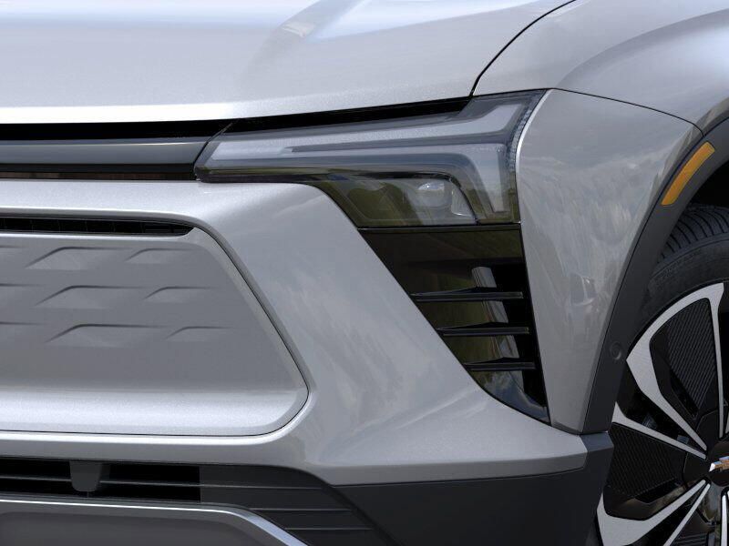 New 2025 Chevrolet Blazer EV FWD LTImage 10