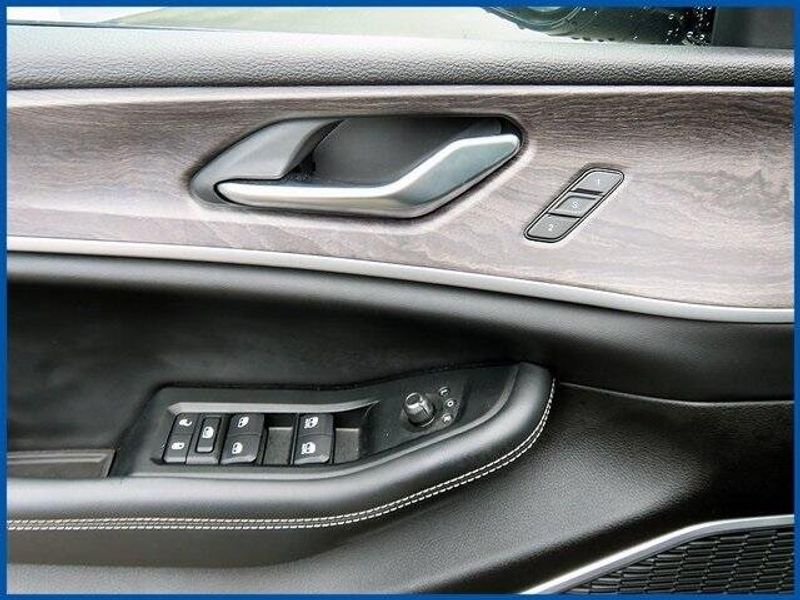 2023 Jeep Grand Cherokee 4xe 4xeImage 12