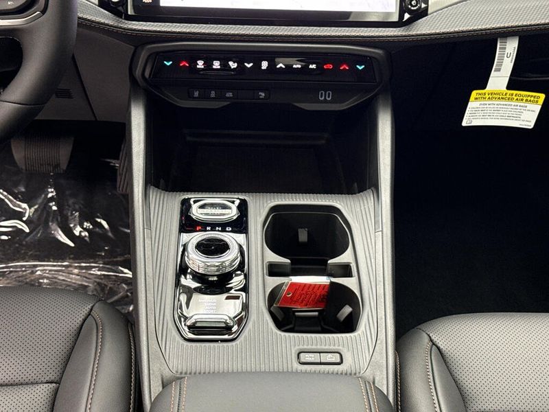 New 2026 Jeep Cherokee Limited 4x4Image 10