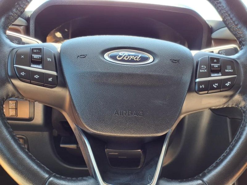 2022 Ford Maverick Lariat photo 19
