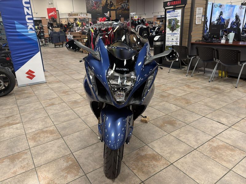 New 2027 Suzuki Hayabusa Image 12