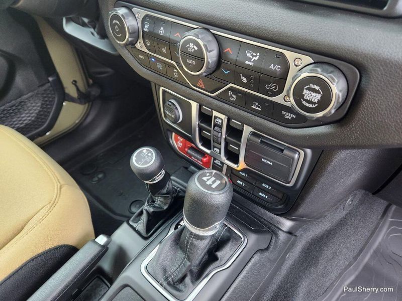 New 2025 Jeep Wrangler 4-door Willys '41 4xe