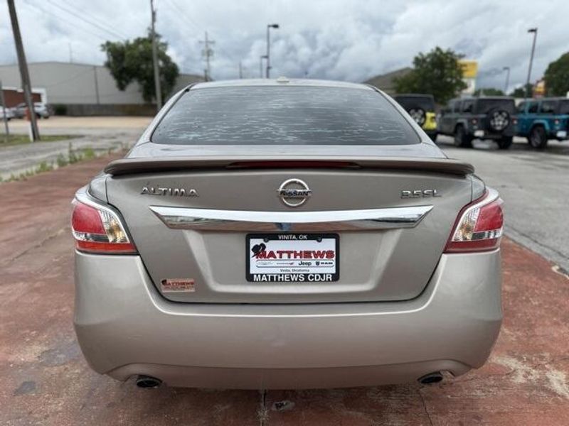 2013 Nissan Altima 3.5 SLImage 6