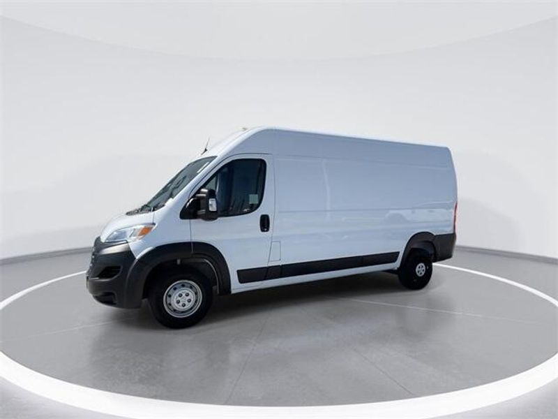 2023 RAM ProMaster 2500 High RoofImage 4