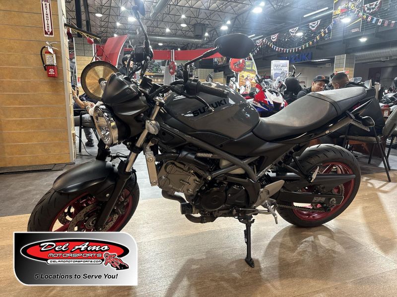 Used 2023 Suzuki SV650 CA Image 1