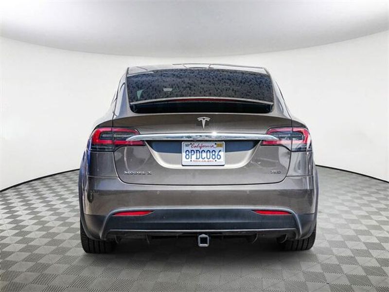 2016 Tesla Model X 60DImage 7
