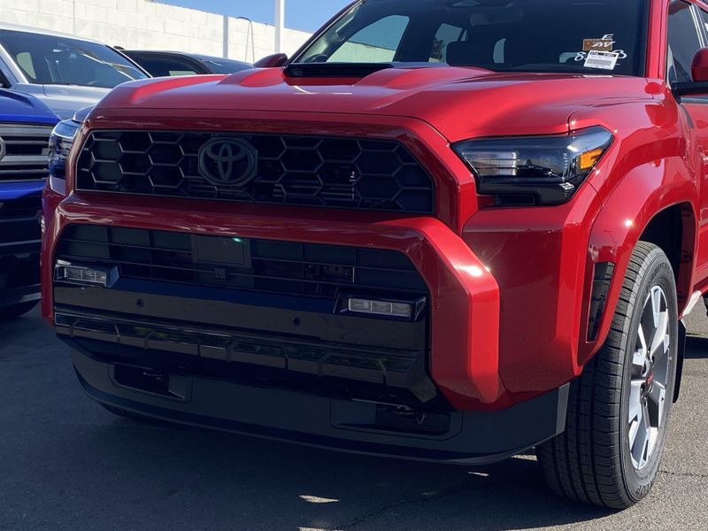 New 2025 Toyota 4Runner TRD Sport PremiumImage 7