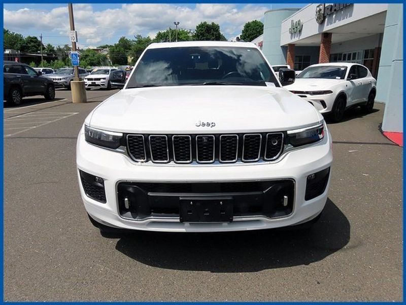 2021 Jeep Grand Cherokee L OverlandImage 3