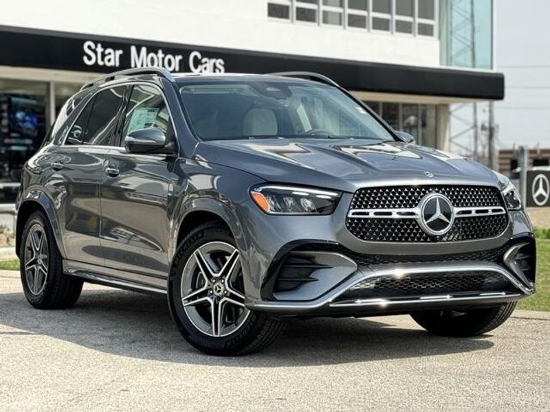 2024 Mercedes-Benz GLE 450Image 1