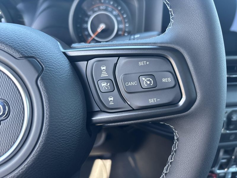 New 2026 Jeep Gladiator Mojave X 4x4Image 26