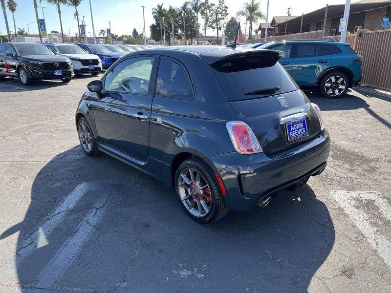 2016 Fiat 500 AbarthImage 2