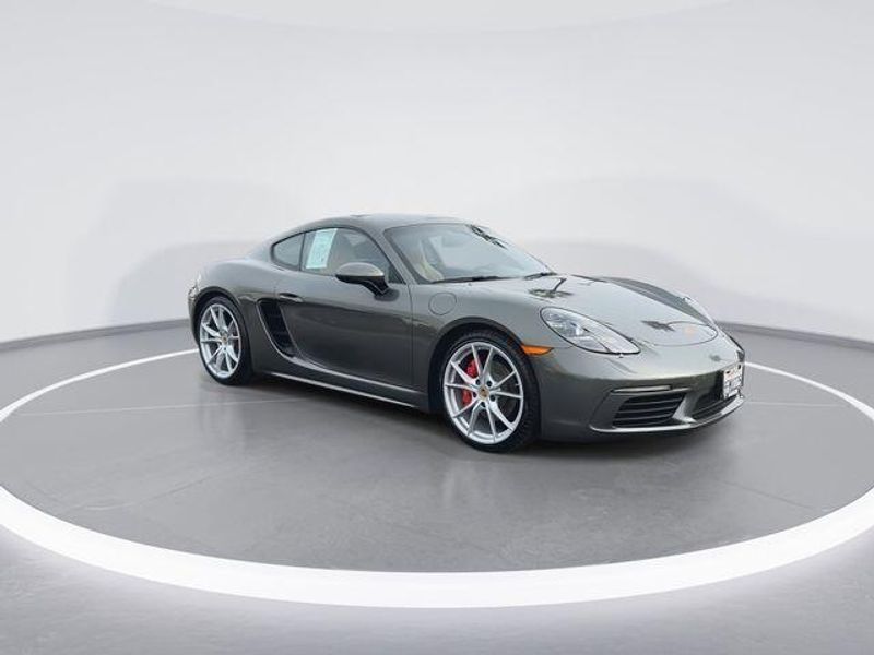 Used 2022 Porsche 718 Cayman SImage 2