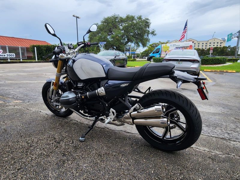 2026 BMW R 12 nineTImage 6