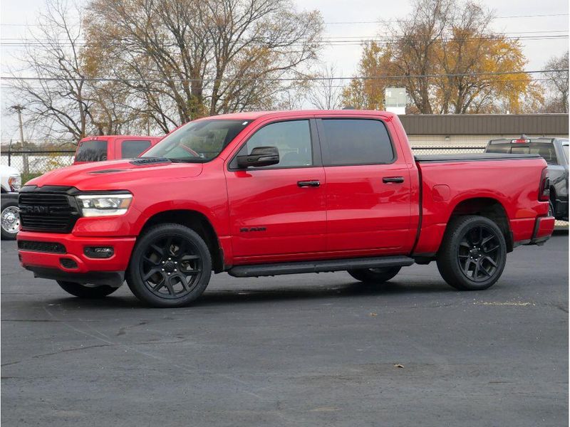 2023 RAM 1500 Laramie NightImage 6