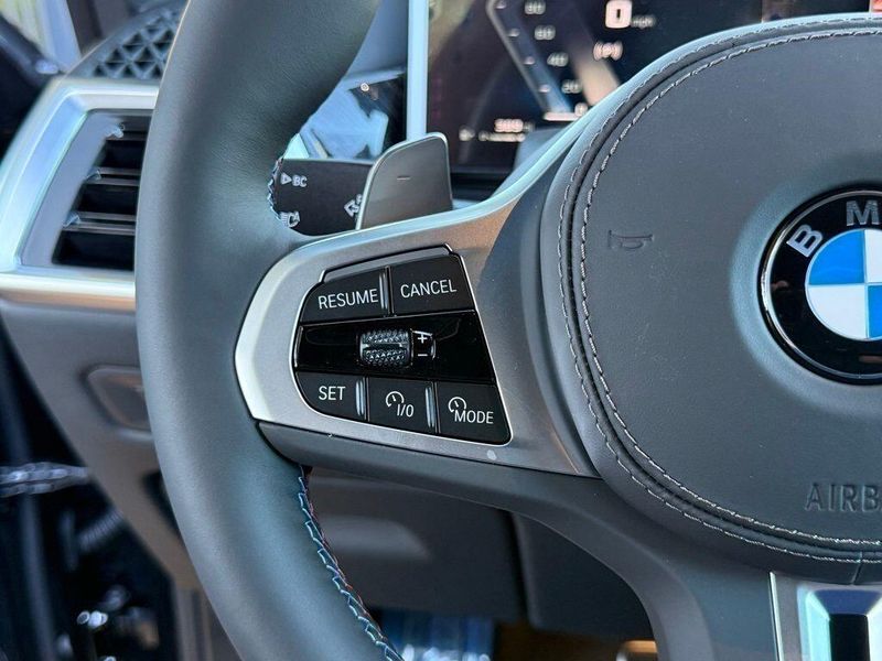 New 2026 BMW X5 M60iImage 24