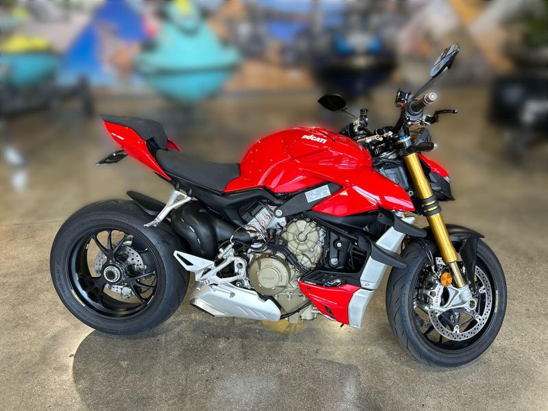Used 2021 Ducati STREETFIGHTER V4S Image 10
