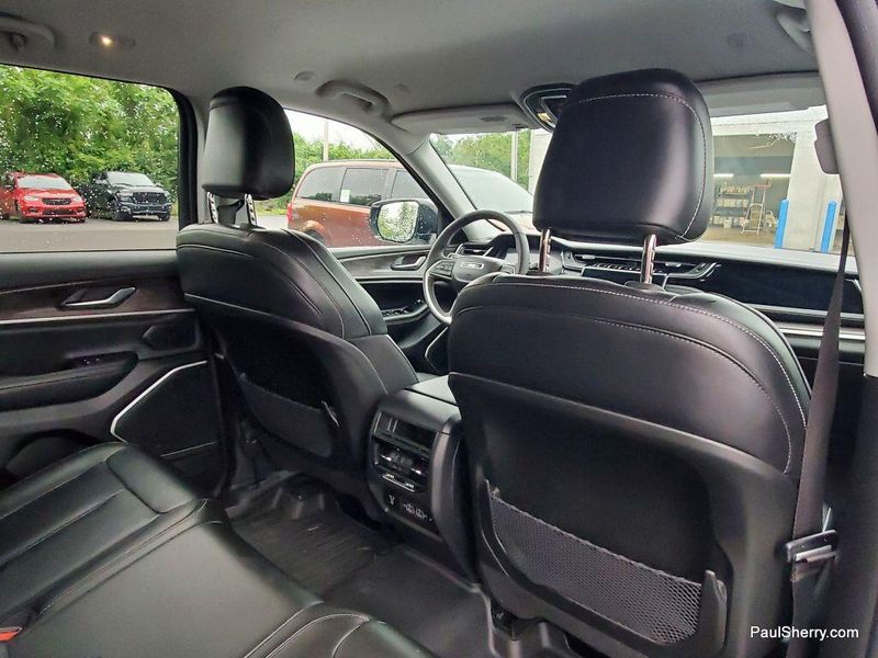 2023 Jeep Grand Cherokee Limited BlackImage 20
