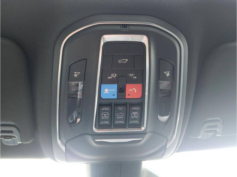 2027 Jeep Grand Wagoneer Limited Altitude 4x4
