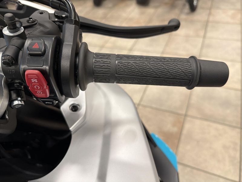New 2026 CFMOTO 675SS Image 24